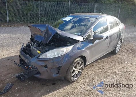 2012 Ford Fiesta S из США, поврежденный, VIN 3FADP4AJ7CM153445
